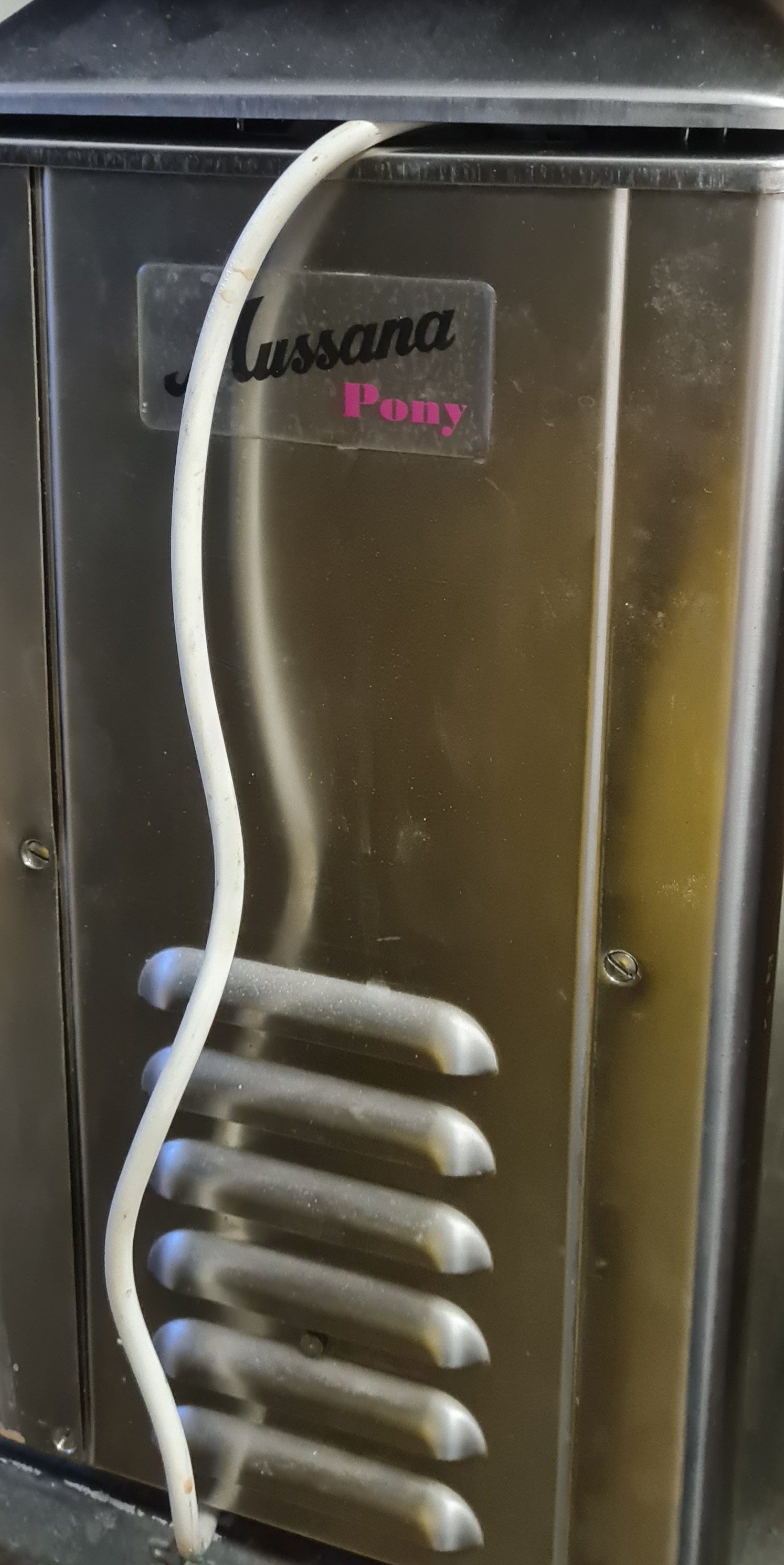Mussana Pony Sahnemaschine 2-Liter inkl. Reinigungsautomatik